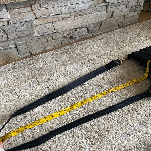 Travelon Anti Theft Signature 3 Compartment Crossbody Large Black Handbag Purse - Picture 9 of 14